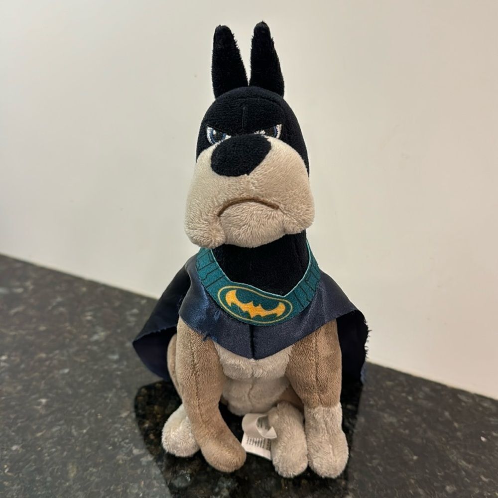 Ace DC Comics Super Pets. Stuff/Plush dog with cape. Size 9”